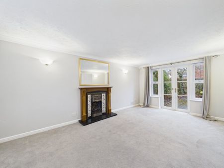 4 bedroom House to rent - Photo 3