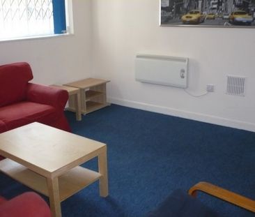 Student Properties to Let - Photo 3