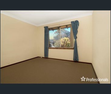 5/145 Lawley Street, Yokine, WA 6060 - Photo 3
