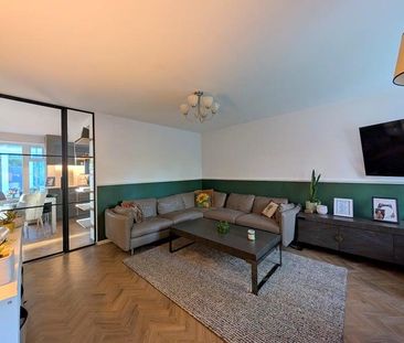 4 bedroom detached house to rent - Photo 5