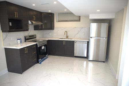 For Lease - 12 Hallam Road, Ajax, Ontario - Photo 2