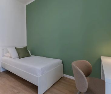 Via Mario Ulivelli, Florence, Tuscany 50127 - Photo 1