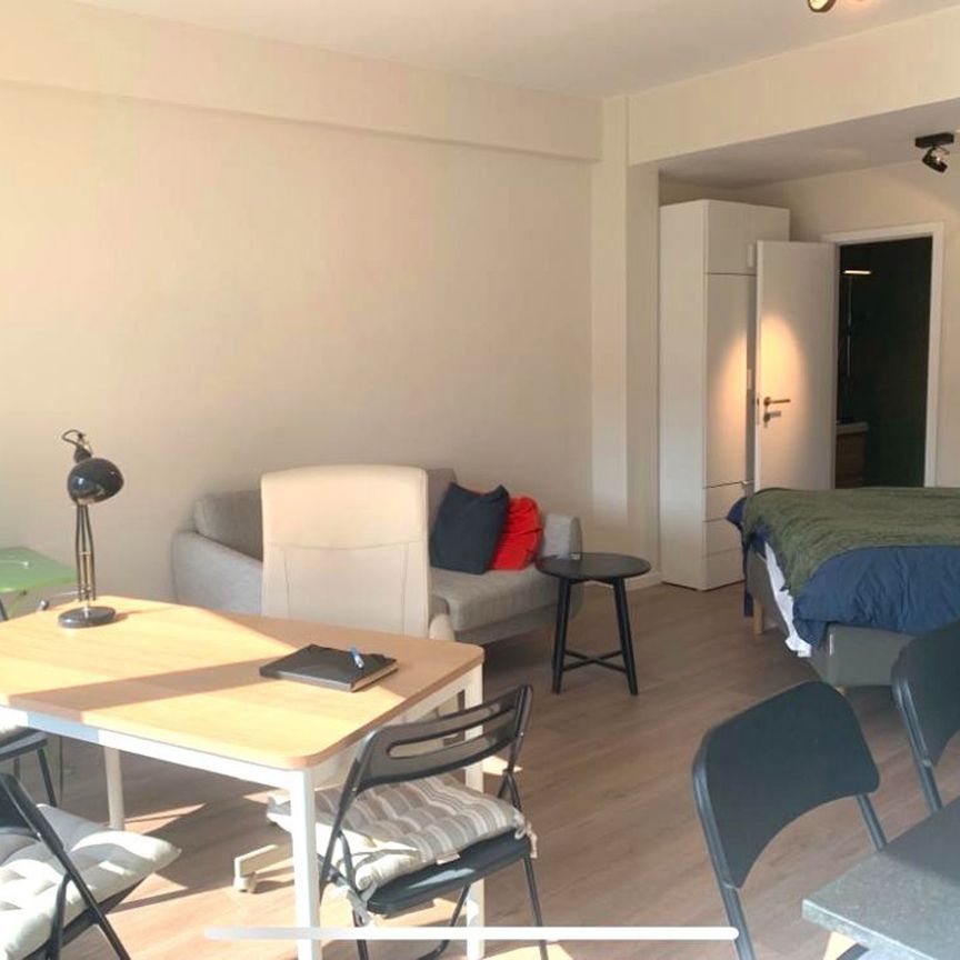 Studio - for rent - Photo 1