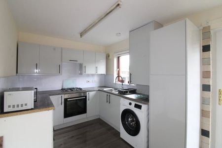 Blackbyres Court, Barrhead - Photo 5