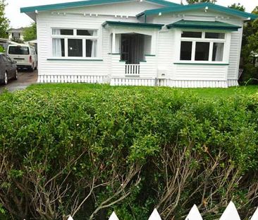 St Aubyn Street West, Saint Leonards - Photo 4