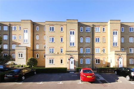 Ferguson Close, London - Photo 5