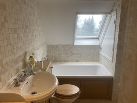 2 bed Flat in 35 Church Lane Backwell, Bristol, BS48 3PH - Photo 4