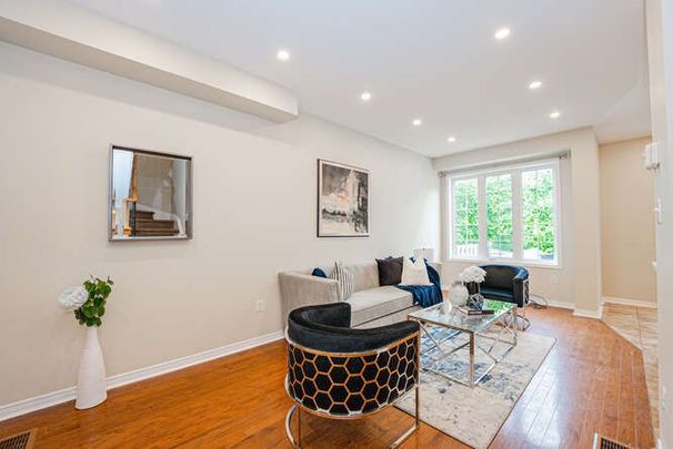 For Lease - 21 Diana Avenue Unit# 43, Brantford, Ontario - Photo 1