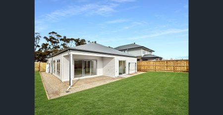 🏡 5-Bedroom House in Eynesbury - Photo 4