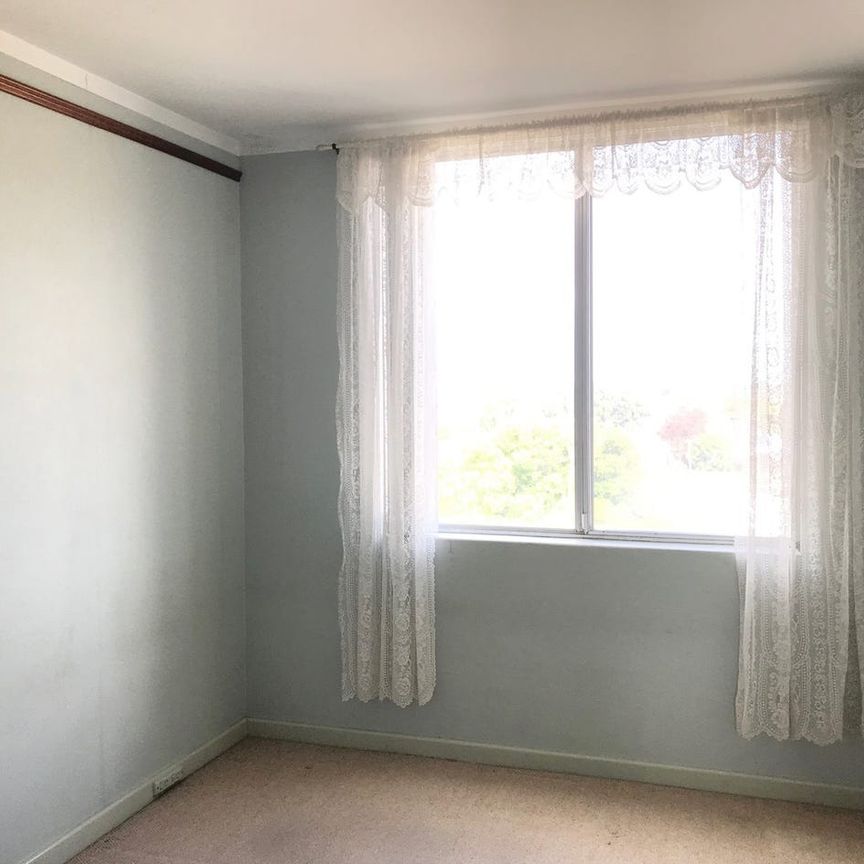 Great Available! 7th April 2026 - Photo 1