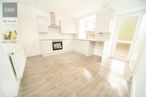 Woodfield Terrace, Mountain Ash, CF45 - Photo 1