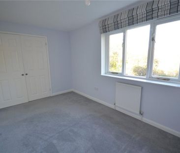 3 bedroom link detached house to rent - Photo 6