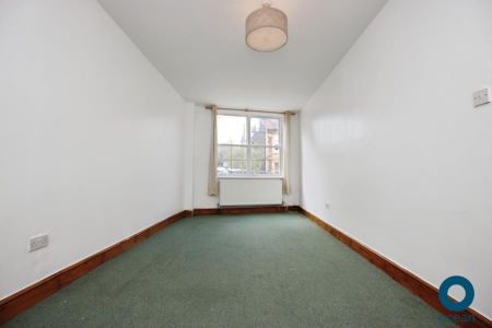 House share to rent - Photo 2