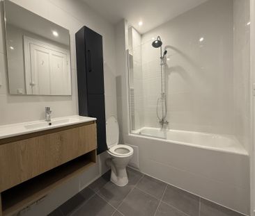 Appartement 4 pièce(s) 2 chambre(s) 80 m² - Photo 4