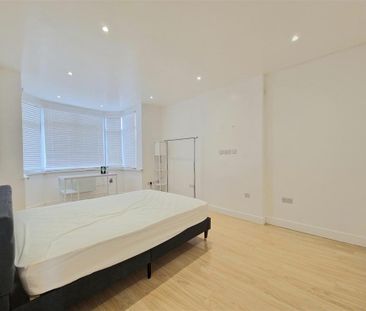 1 bedroom property to rent - Photo 2