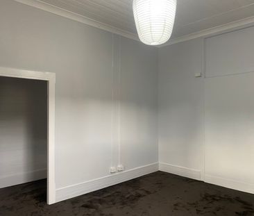 Three bedroom home within walking distance to Penguin Township - Photo 3