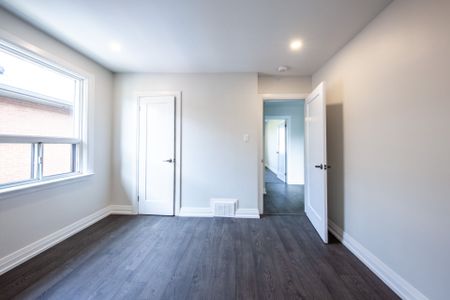 For Lease - 34 Robindale Avenue Unit# Upper, Toronto, Ontario - Photo 4