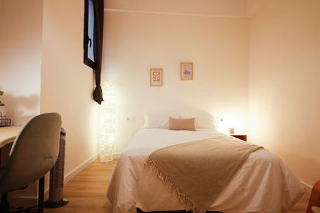 Carrer de la Mercè, Barcelona, Catalonia 08002 - Photo 4