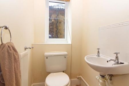 2 bedroom duplex to rent - Photo 4