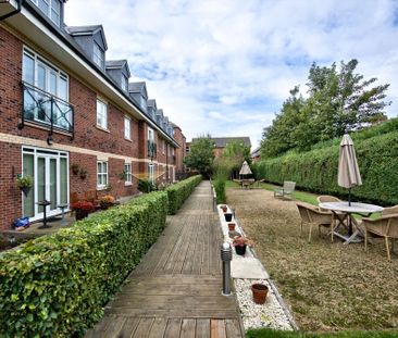 1 bedroom flat to rent - Photo 2