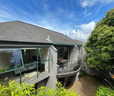 FURNISHED - MISSION BAY - 3 BEDROOMS - Photo 3