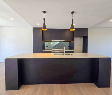 Modern Townhouse in the Heart of Edmondson Park - Photo 6
