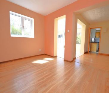 3 Bedroom Semi Detached To Let - Photo 1