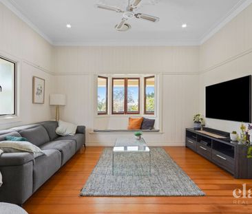 Character, Space & Lifestyle - A Queenslander Built for Family Living - Photo 1
