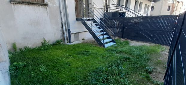 LOCATION d'un appartement T1 (26 m²) à VALENCE, - Photo 1