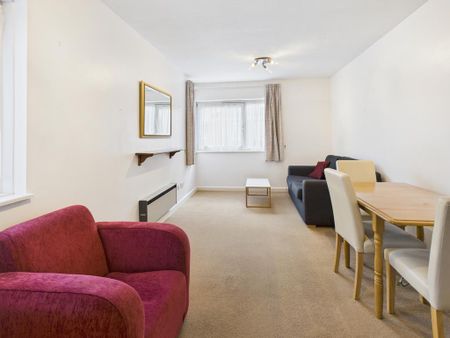 1 bedroom apartment to rent - Photo 2