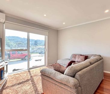 105 Main Road, Wainuiomata, Lower Hutt - Photo 1