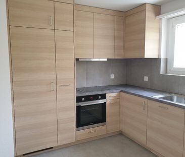 Joli appartement de 3 pièces avec balcon et ascenseur - Photo 3