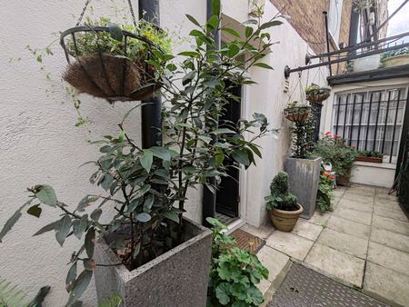 Studio Flat, London, W1U - Photo 3