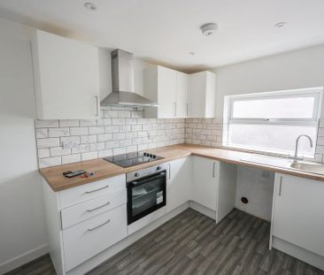 3 bedroom maisonette to rent - Photo 6