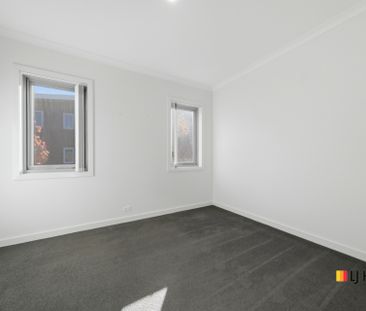 3 bedroom Townhouse in Central Location - Photo 6