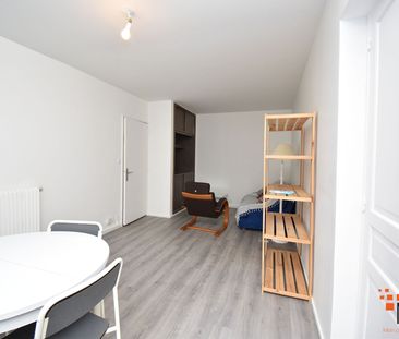 Location Appartement 2 pièces 40m² - Photo 5