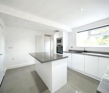 5 bedroom detached house to rent - Photo 5