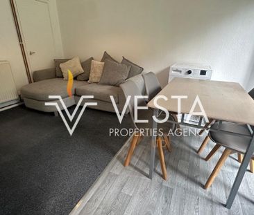 Leam Green - Photo 3