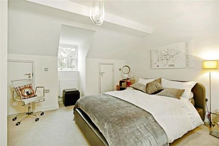 3 bedroom townhouse to rent - Photo 3