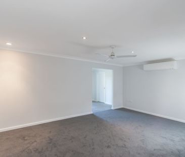family home, great location - Photo 3