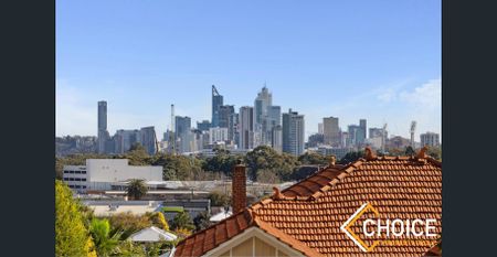 Ground Floor 2x1 Apartment With City Views - Photo 3