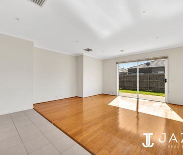 8 Pangana Drive, Point Cook, Vic 3030 - Photo 5