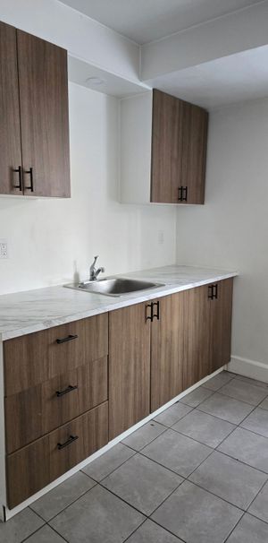 3.5 Semi-meublé à Limoilou - Photo 2