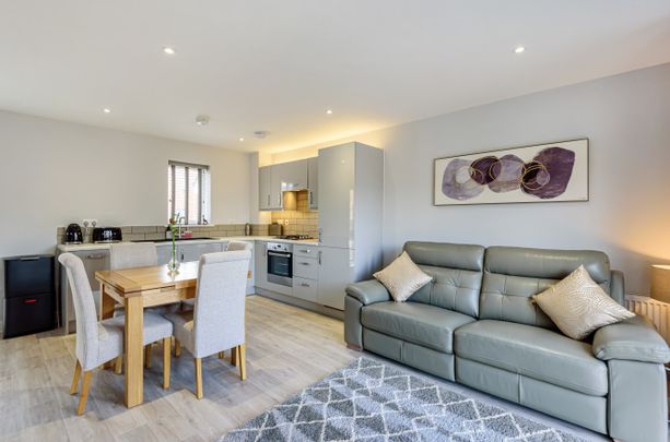 2 bedroom maisonette to rent - Photo 1