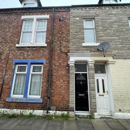 4 bed house share to rent in Eglesfield Road, South Shields, NE33 - Photo 4