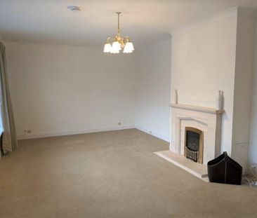 3 bedroom bungalow to rent - Photo 1