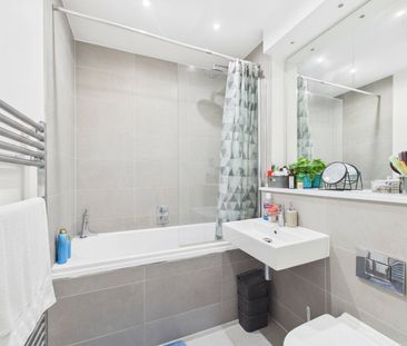 2 bedroom Flat in St. Ives Road, Maidenhead - Photo 6