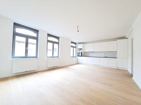 Appartement te huur - Foto 2