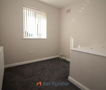 3 Bedroom House - Photo 2