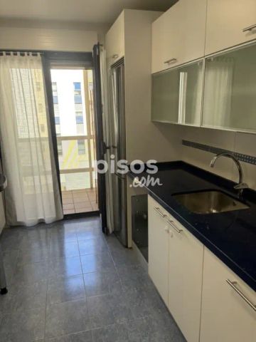 Apartamento en alquiler en Calle de Brianda de Olivera, 1 - Photo 5